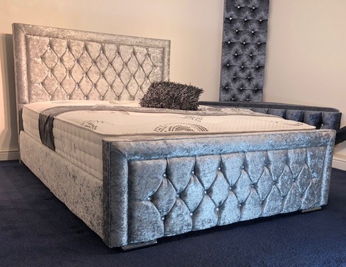Diamond upholstered fabric - diamond, bed